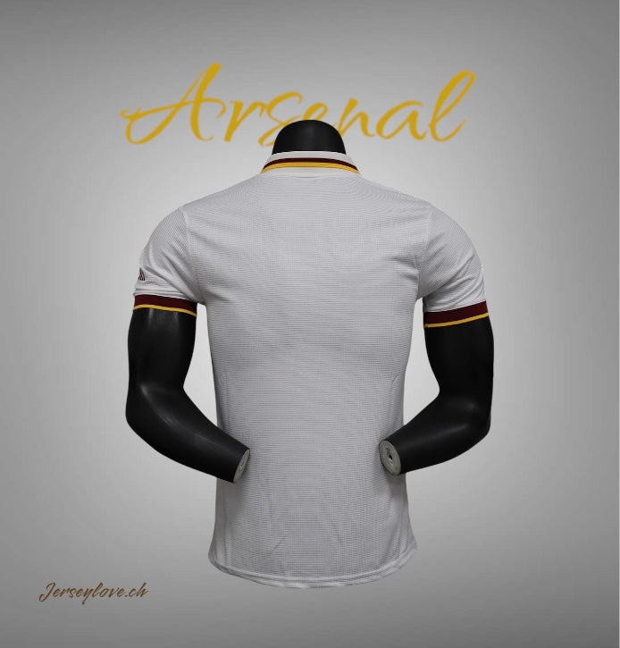 2025/2026 Arsenal Player Version
Third Away Football Shirt*